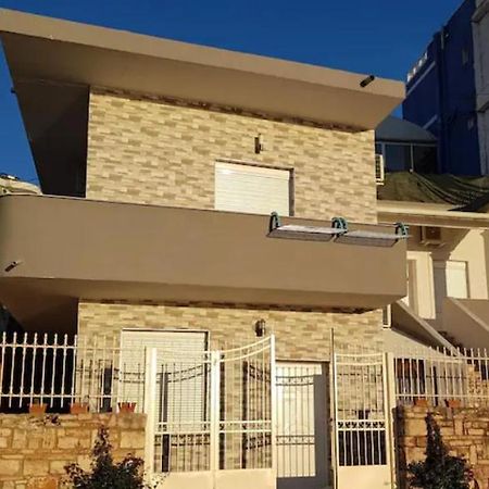 סרנדה Vasili Sunstay Apartments מראה חיצוני תמונה