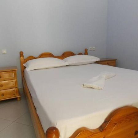 סרנדה Vasili Sunstay Apartments מראה חיצוני תמונה