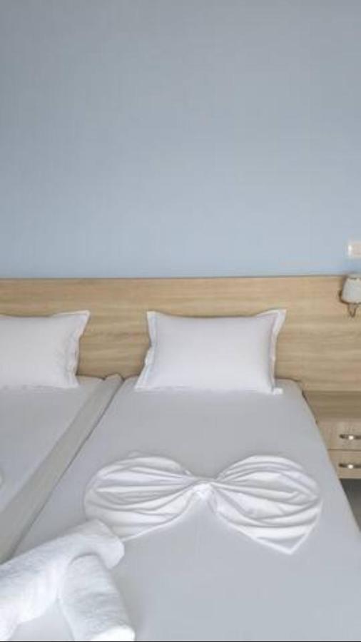 סרנדה Vasili Sunstay Apartments מראה חיצוני תמונה