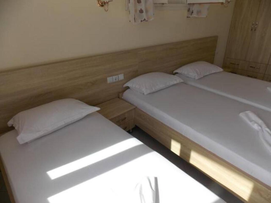 סרנדה Vasili Sunstay Apartments מראה חיצוני תמונה