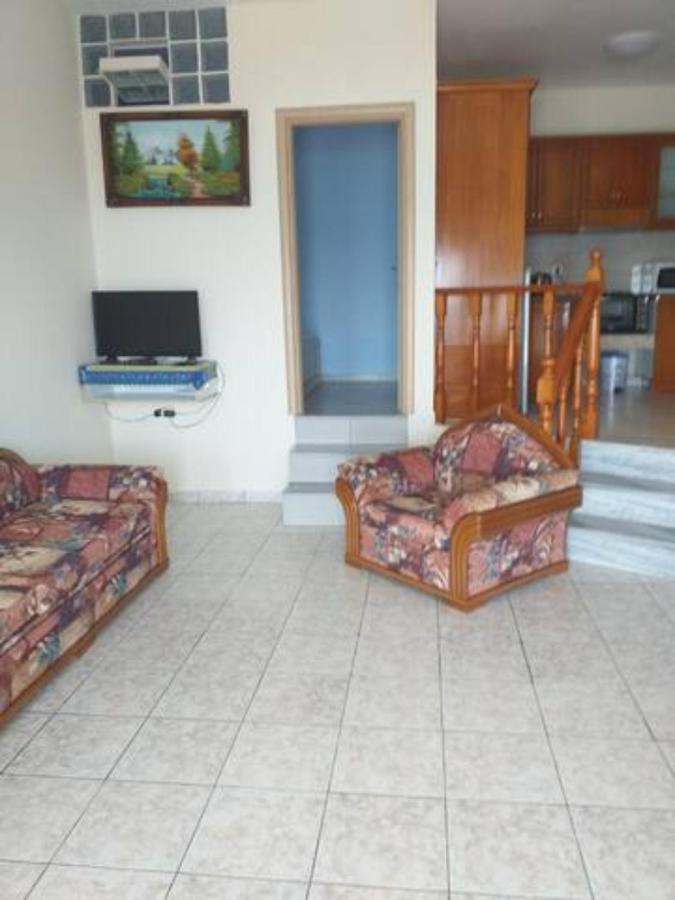 סרנדה Vasili Sunstay Apartments מראה חיצוני תמונה