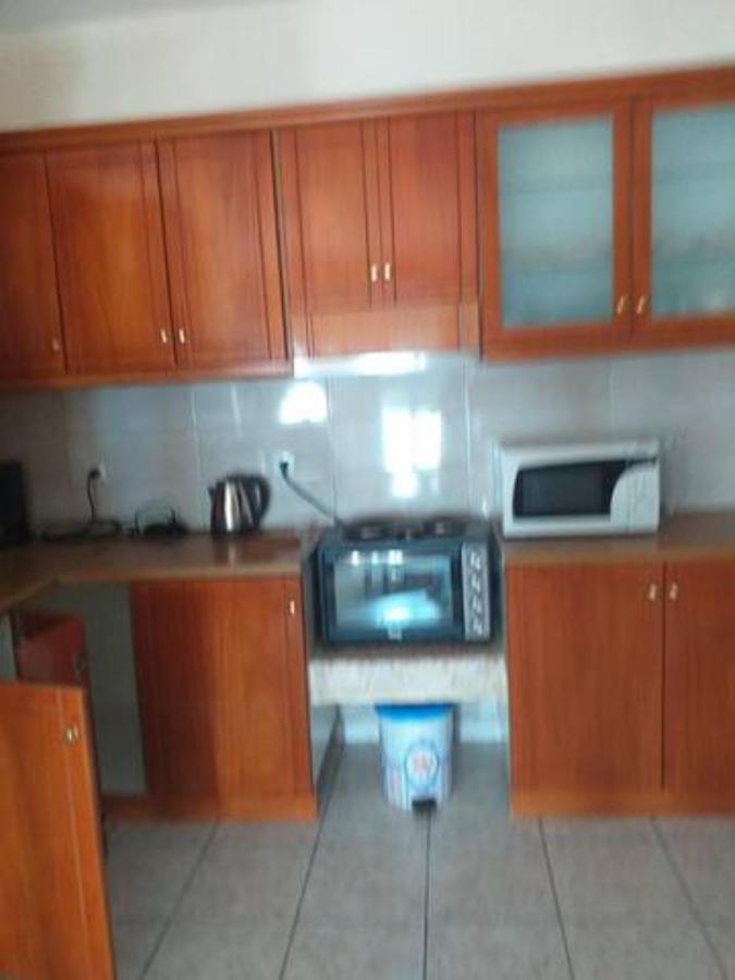 סרנדה Vasili Sunstay Apartments מראה חיצוני תמונה