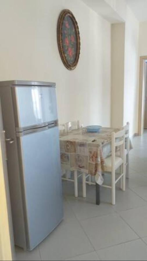 סרנדה Vasili Sunstay Apartments מראה חיצוני תמונה